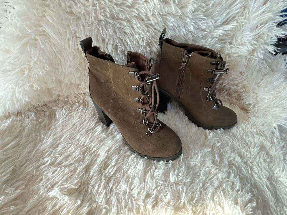 S6-814 Qupid Women's Brown Suede Lace-Up Lug Sole Heeled Combat Booties